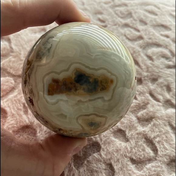 CRAZY lace agate sphere 67mm - Picture 6 of 6